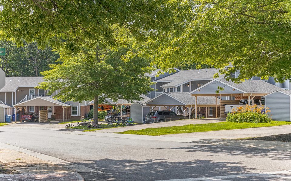 Admiralty Village